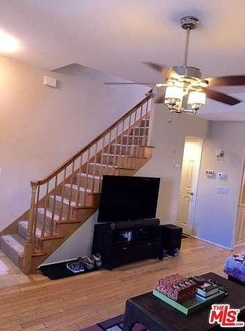 1st image of 5145 Yarmouth Ave Unit 5