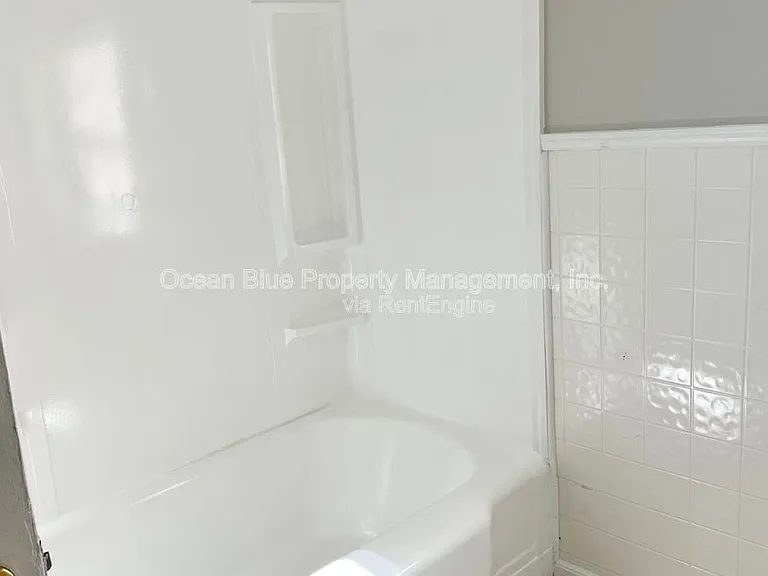 1940 Passaic Ave #12 — Photo 10