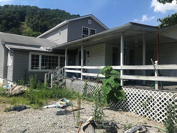 4th image of 3014 E Riverview Dr