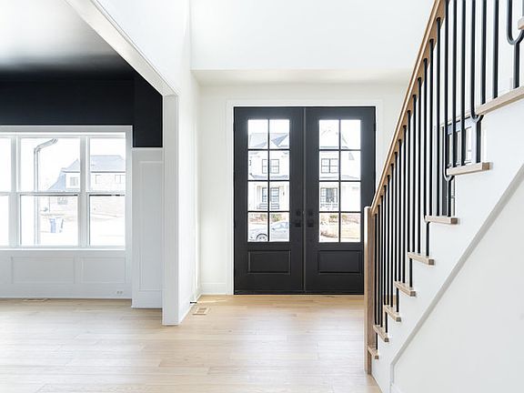 5th image of 12843 Collina Ln