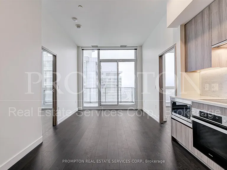 95 McMahon Dr #2801 — Photo 10