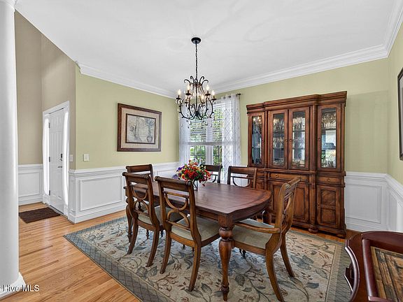 5th image of 4712 Wedgefield Drive