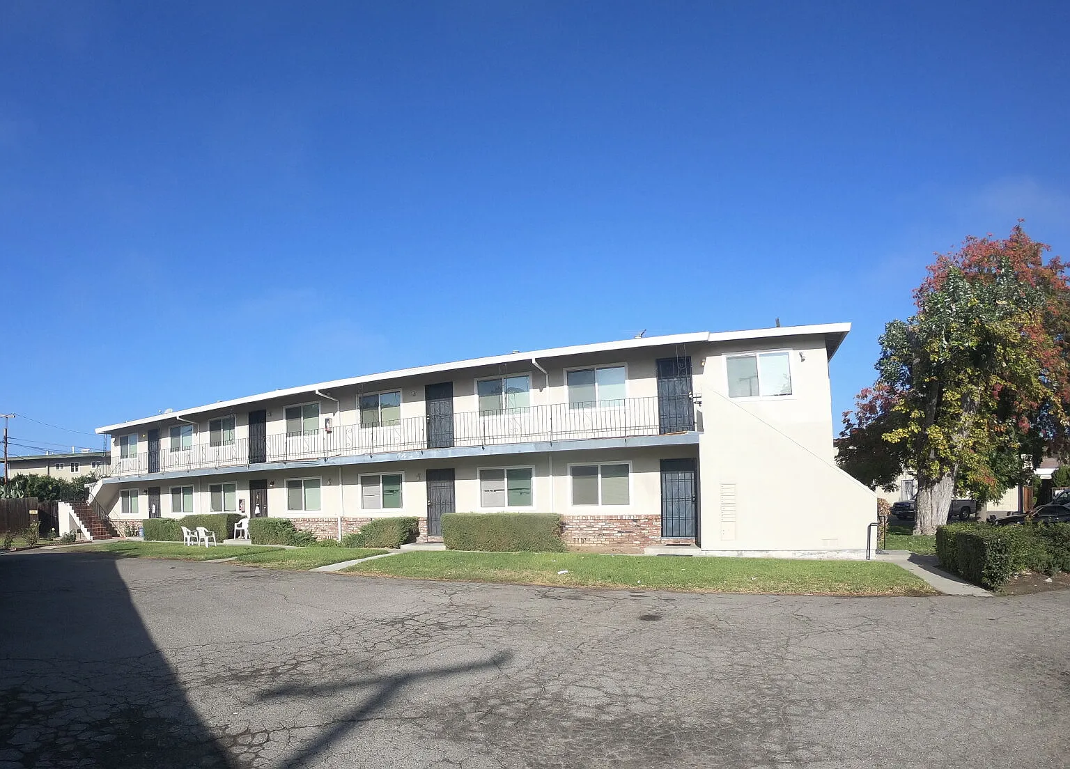 Great West San Jose Apartment — Photo 1