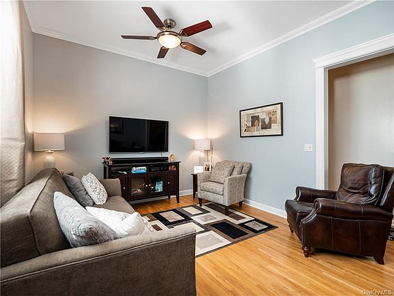 2nd image of 39 Fieldstone Dr APT A1