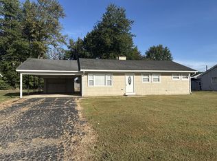 2915 Meadowlark Rd, Jeffersonville, IN 47130