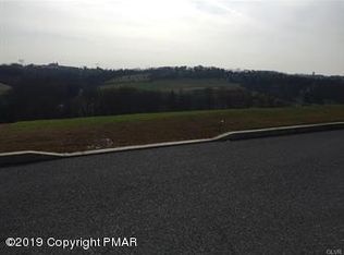 1910 Settlers Ridge Rd, Slatington, PA 18080