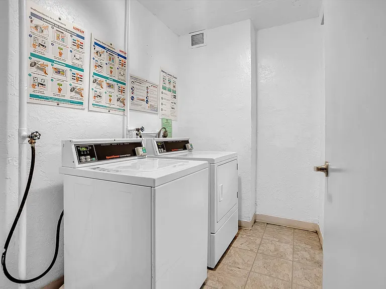 401 Golden Isles Dr #1007 — Photo 31