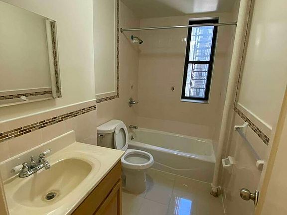 5th image of 43-30 46th St #2