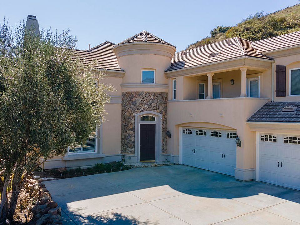 1st image of 1641 Vista Oaks Way
