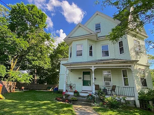 192 Auburndale Ave #2 Photo 1