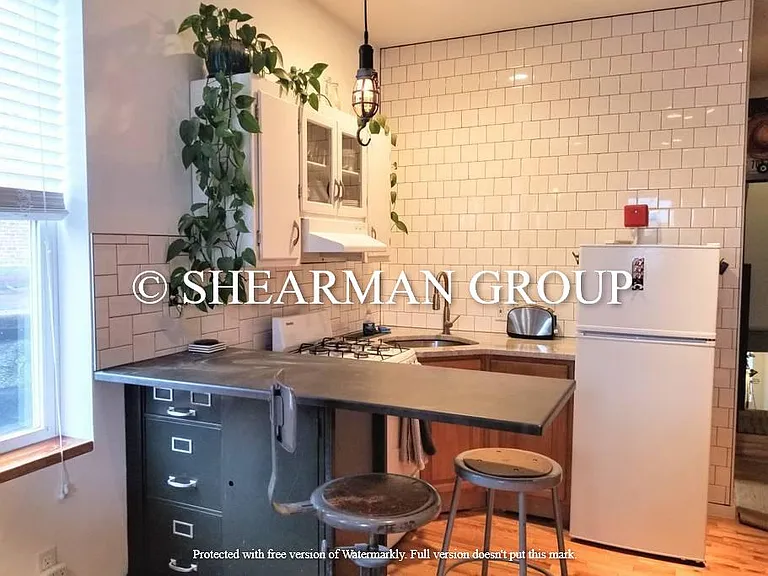 2576 Frankford Ave #2R — Photo 7