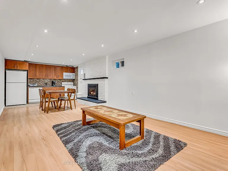 50 Willowbrook Rd #BASEMENT — Photo 12