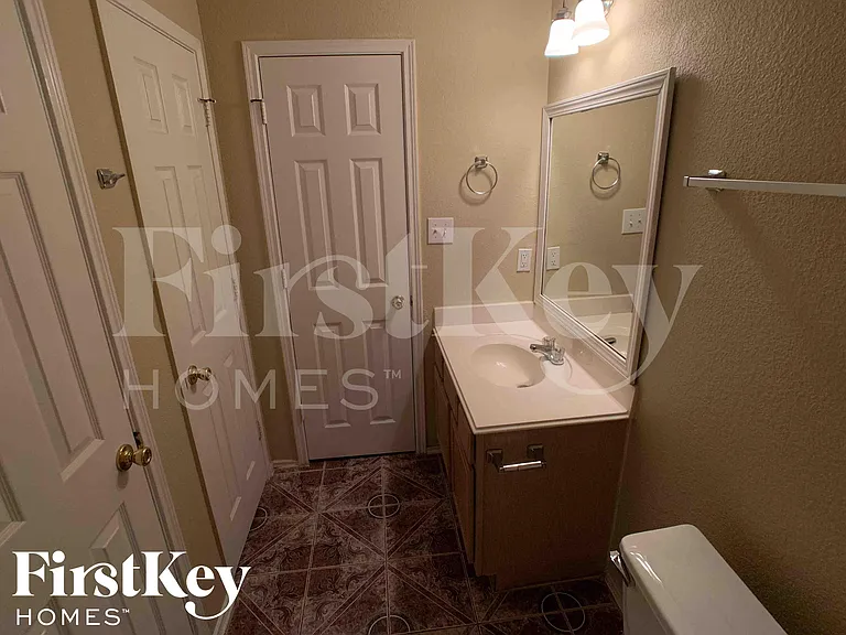 9342 Bowmore Ct — Photo 9