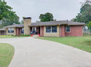 1006 Country Club Rd, McAlester, OK 74501