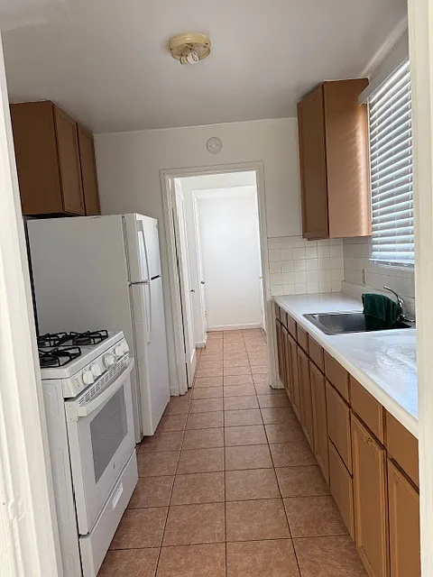 1 bed, 650 sqft, $1,830 — Photo 4