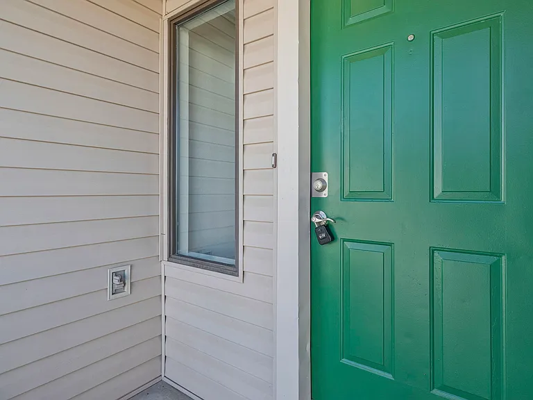 4221 Brookside Dr — Photo 42