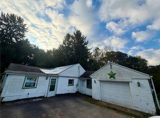 165 Blackhawk Rd, Beaver Falls, PA 15010