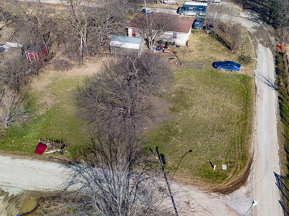 2nd image of Loom St