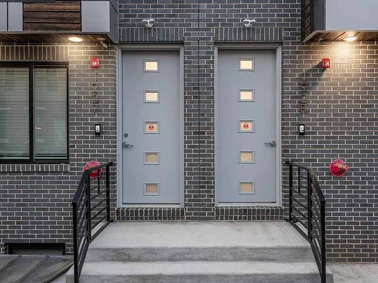 The Suites at Berks Reserve — Photo 19