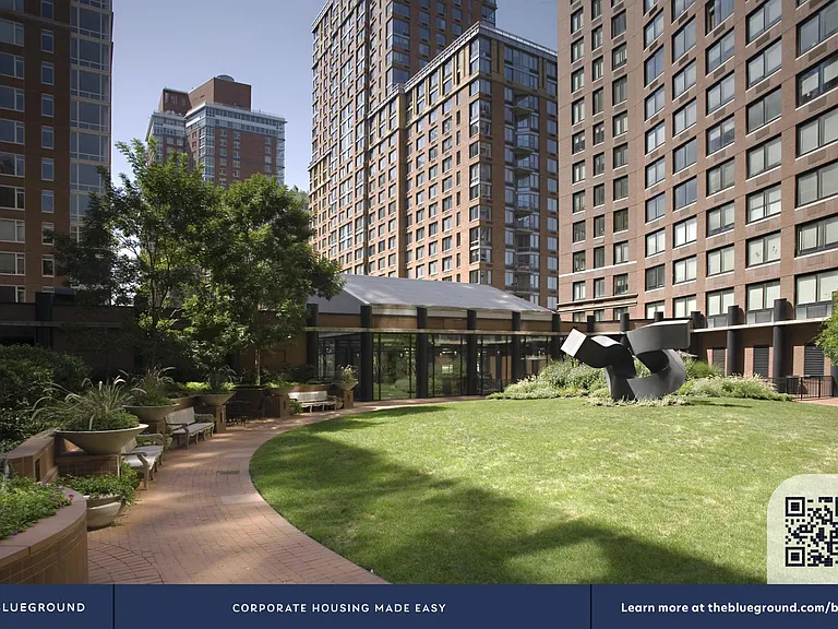 400 Chambers St #28K — Photo 24