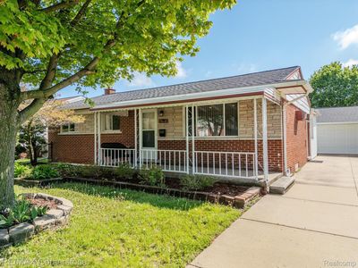 7018 Bison St, Westland, MI, 48185