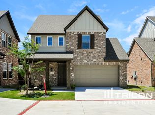 210 Mansfield Ct, Saginaw, TX 76179