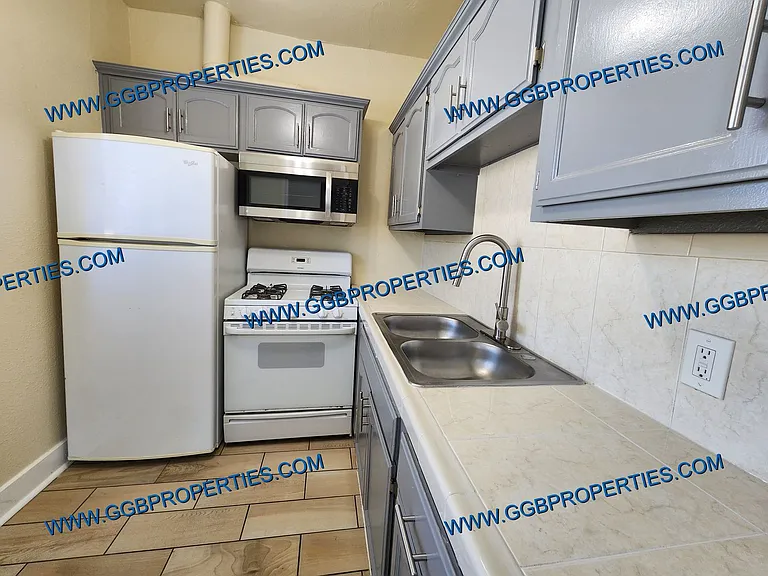 824 Maine Ave — Photo 3