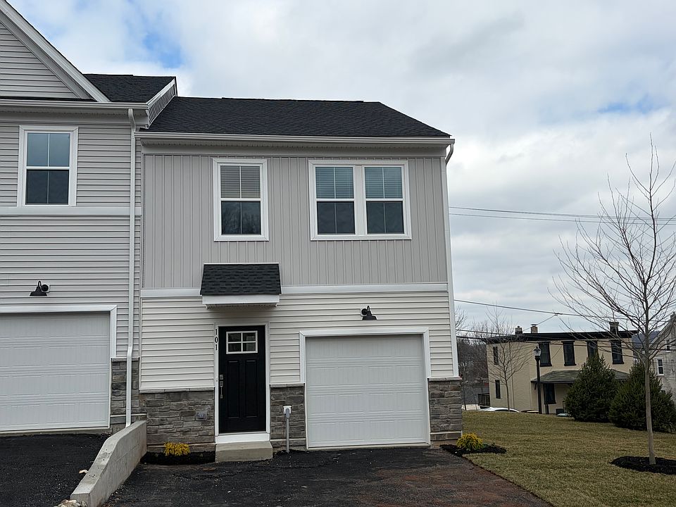 1st image of 101 Victoria Ct