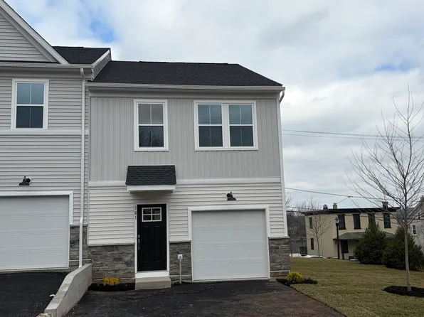 101 Abramo Victor Dr, Downingtown, PA