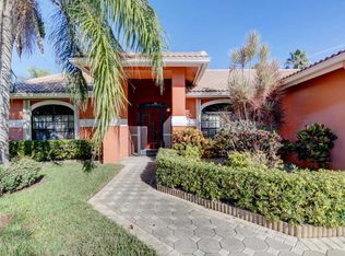 5758 Aspen Ridge Cir, Delray Beach, FL 33484