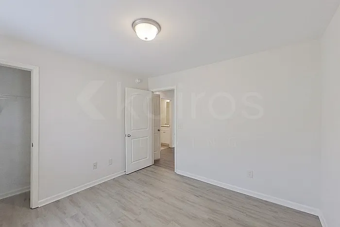 1016 Dawsons Mill Blvd — Photo 13