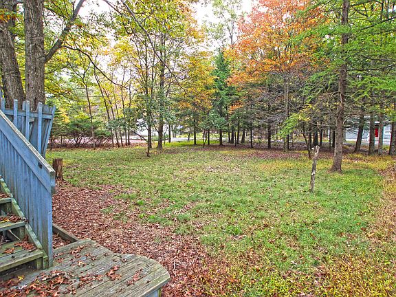 5th image of 55 Vista Dr
