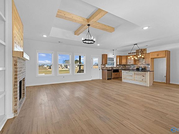 2nd image of 353 Krimson Cir
