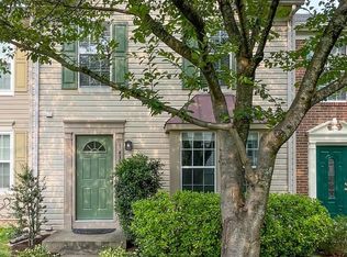 14318 Artillery Ct, Centreville, VA 20121