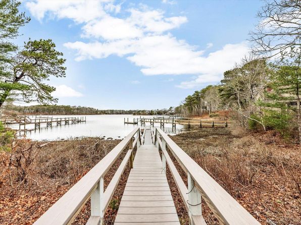 86 Summersea Road, Mashpee, MA 02649