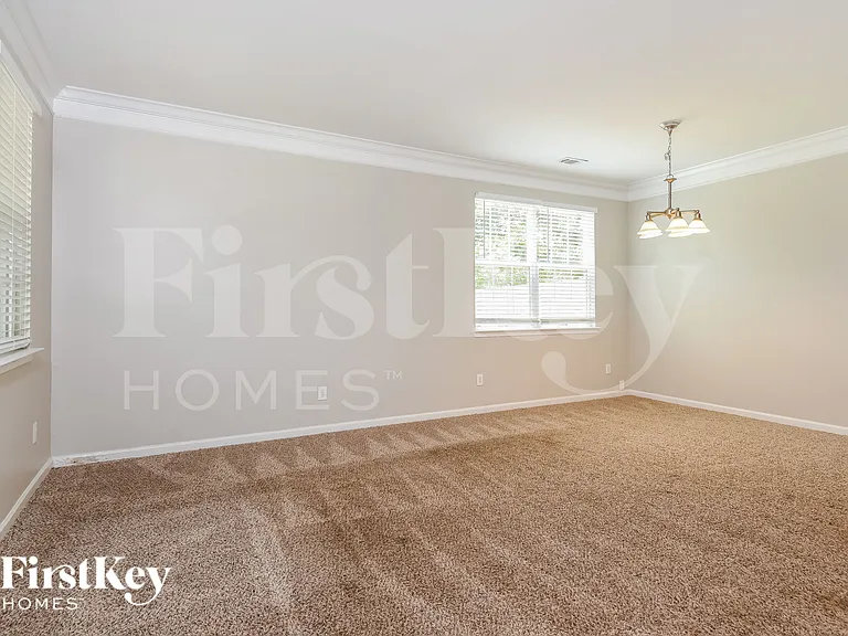 103 Laurel Branch Ct — Photo 2