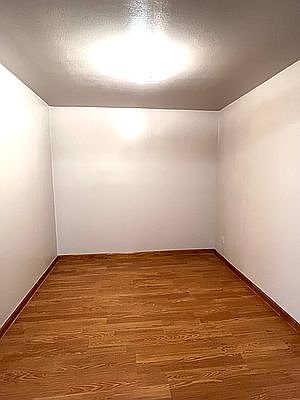 4th image of 717 51st St #1F
