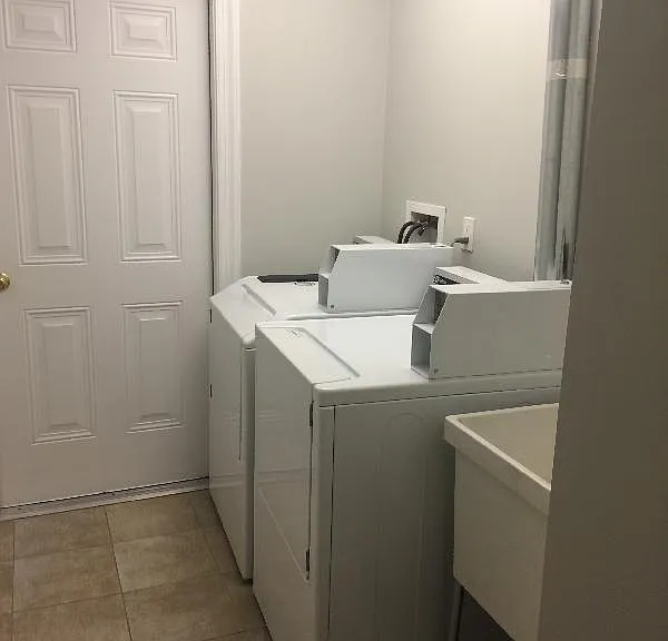 105 Pinckney St #4 — Photo 13