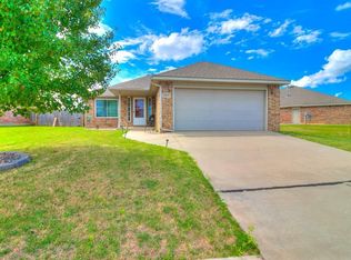 7917 Chumley Ln, Oklahoma City, OK 73135