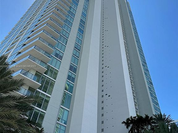 3rd image of 2900 NE 7th Ave Unit 2708