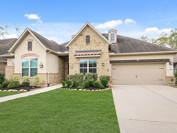 3rd image of 3422 Oakheath Manor Way