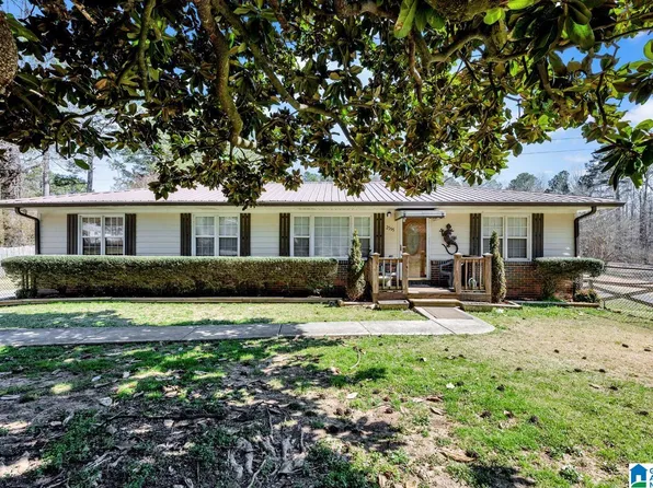 2555 Shady Grove Rd, Adamsville, AL 35005