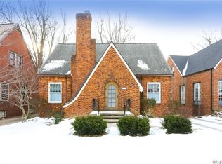 205 Mapleview Rd, Cheektowaga, NY 14225