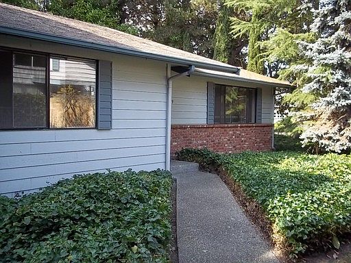 1st image of 8719 116th Ave NE
