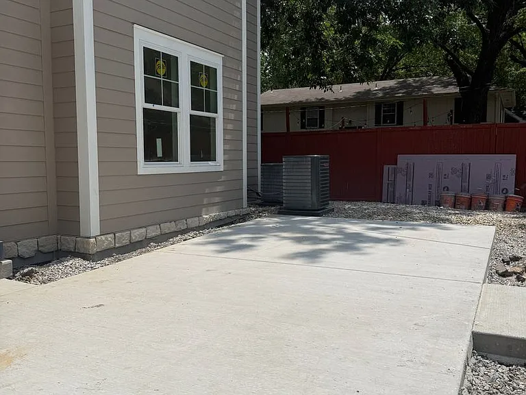 901 Missouri St — Photo 18