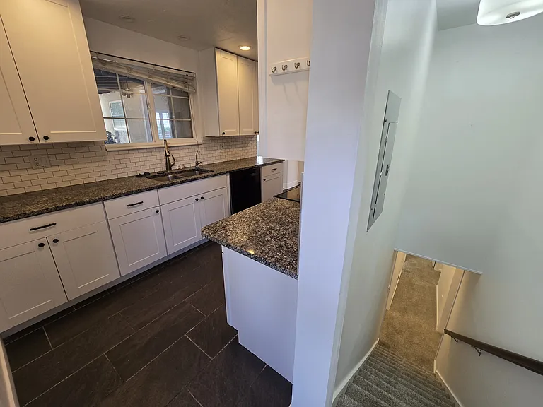 744 E 4200 S — Photo 16