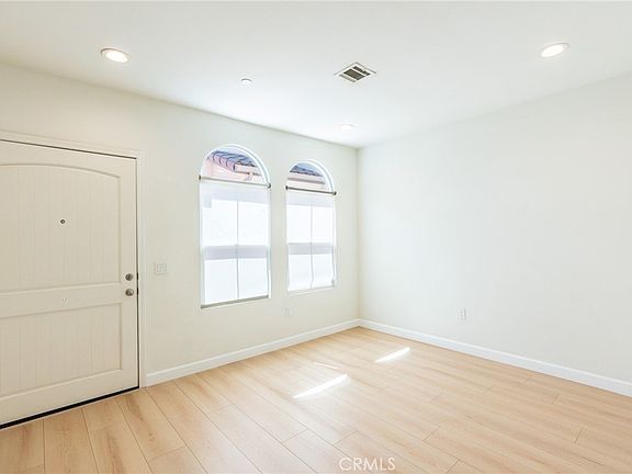 3rd image of 111 E McLean St #B