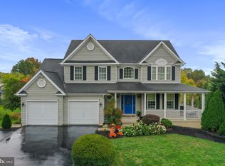 13207 Gentry Dr, Hagerstown, MD 21742
