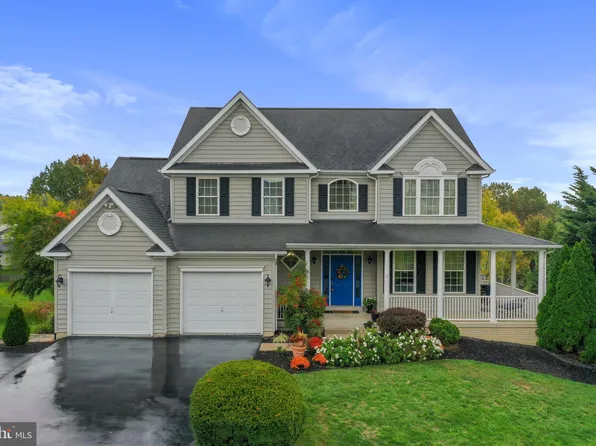 13207 Gentry Dr, Hagerstown, MD 21742