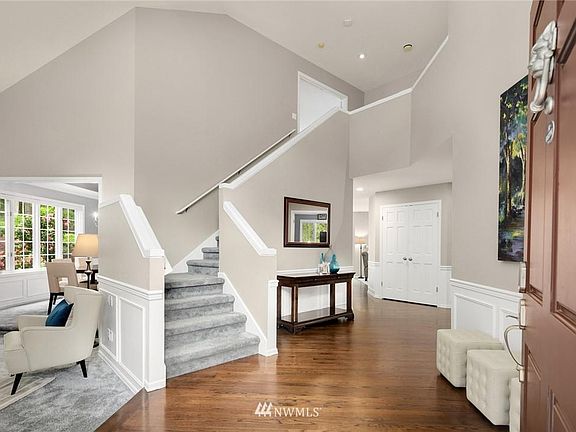 2nd image of 22237 NE 187th St